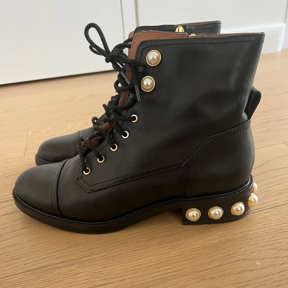 BLACK PEARL LACE UP BOOTS WORN ONCE